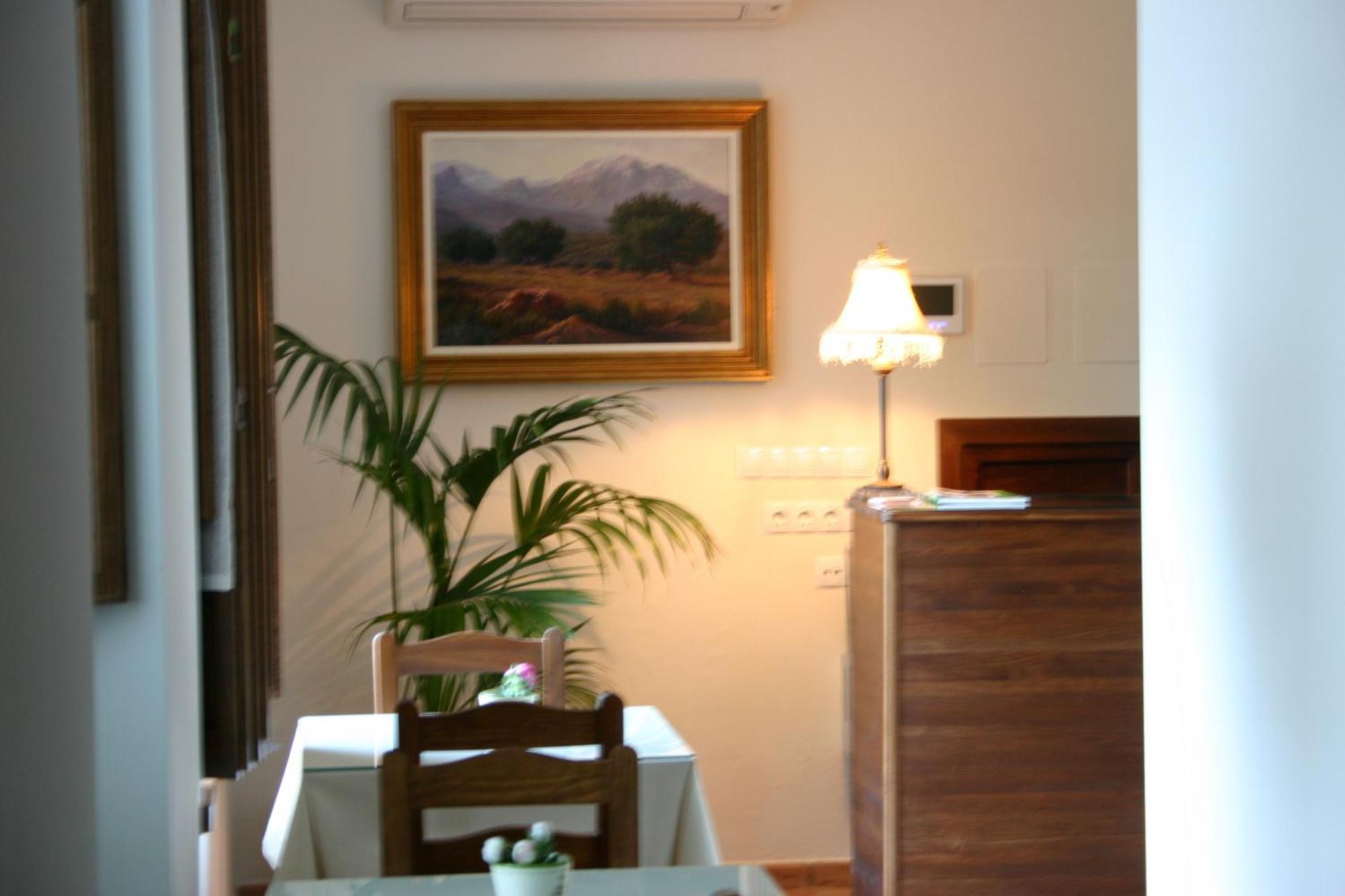 Hostal Santa Maria De Ubeda Eksteriør billede